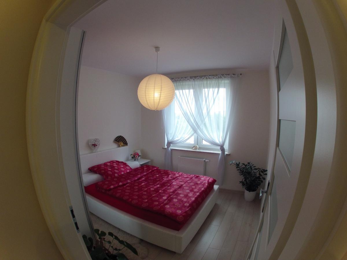 Apartament Alicja Apartamento Wałbrzych Exterior foto